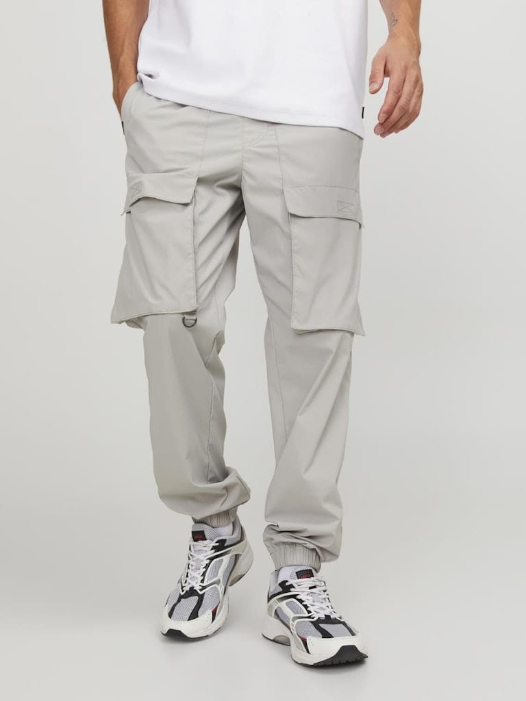 Pantalones Cargo Parachute Gris Claro - JPSTKANE