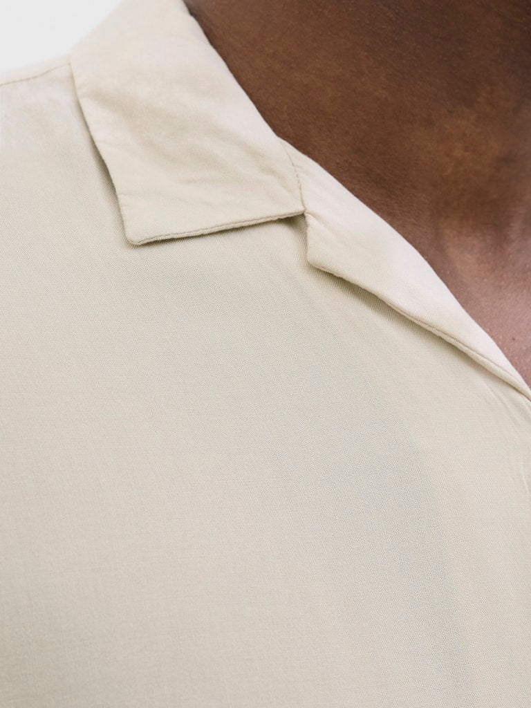 JJEJEFF Shirt - Moonbeam