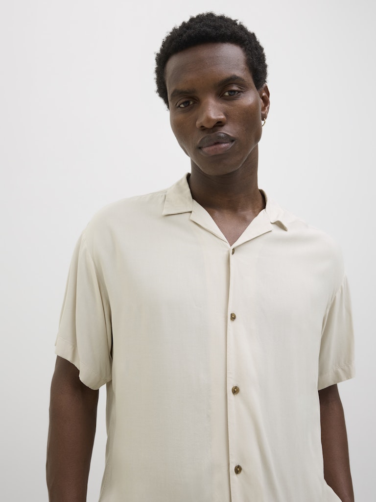 JJEJEFF Shirt - Moonbeam