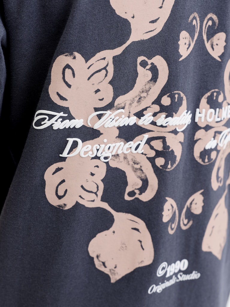Camiseta - Gris Odisea - JORMONTAUK