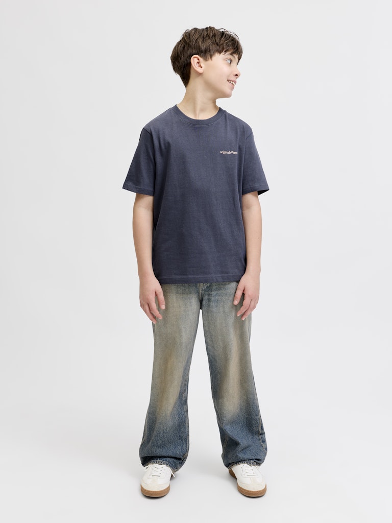 Camiseta - Gris Odisea - JORMONTAUK