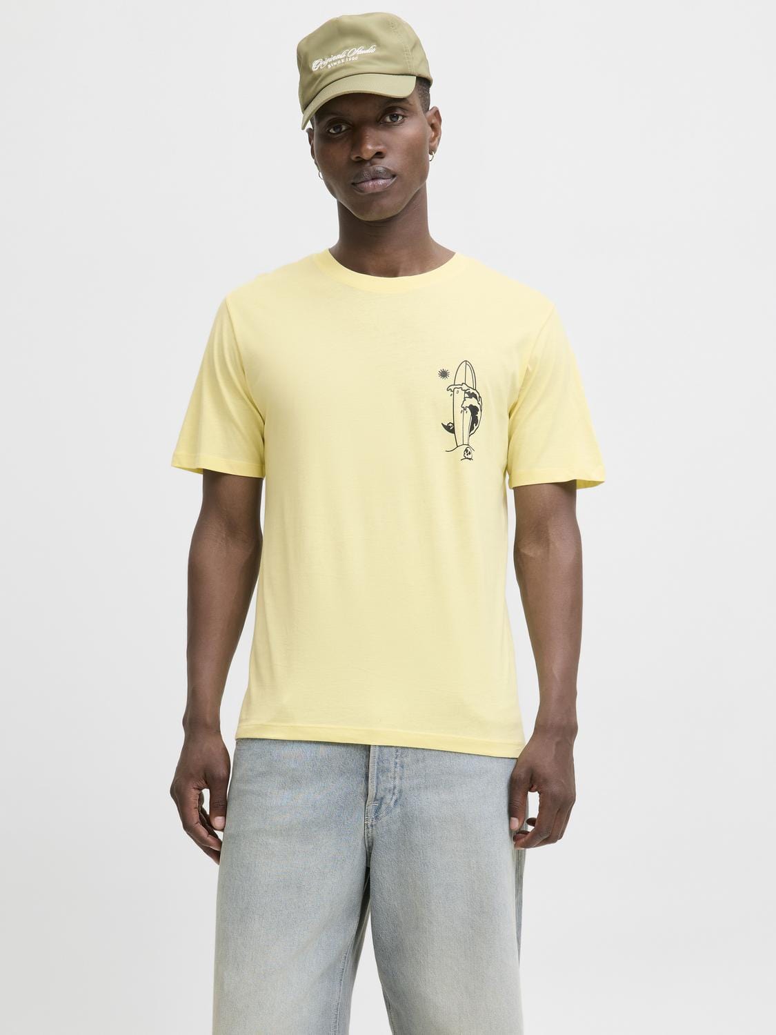 model_shot-front