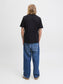 model_shot-back