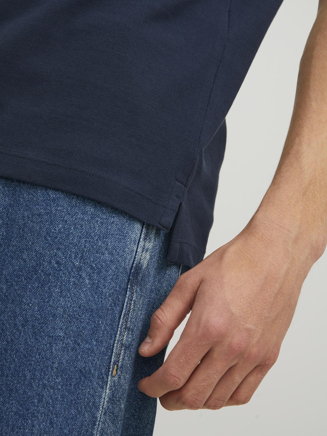 model_shot-detail