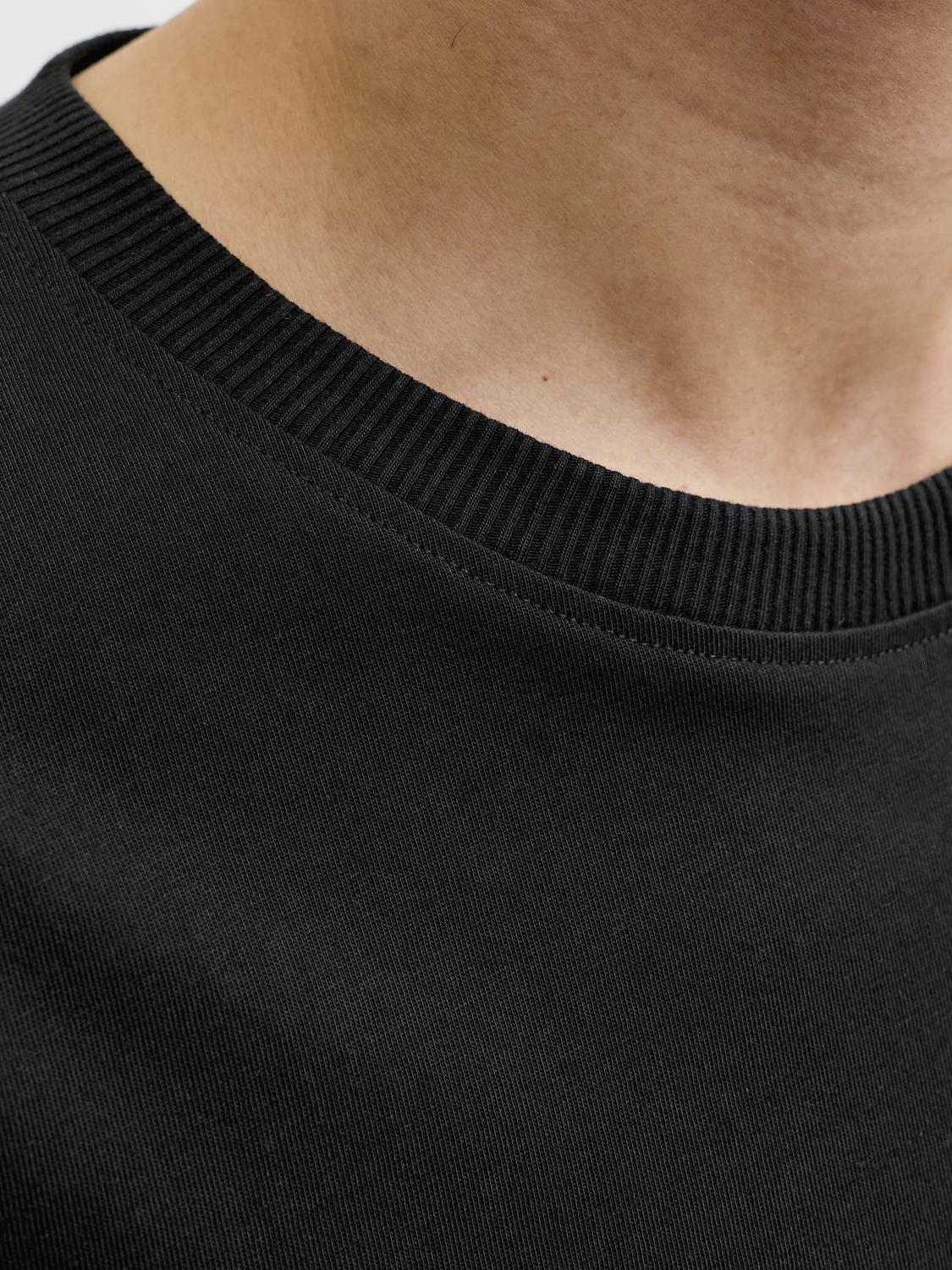 model_shot-detail
