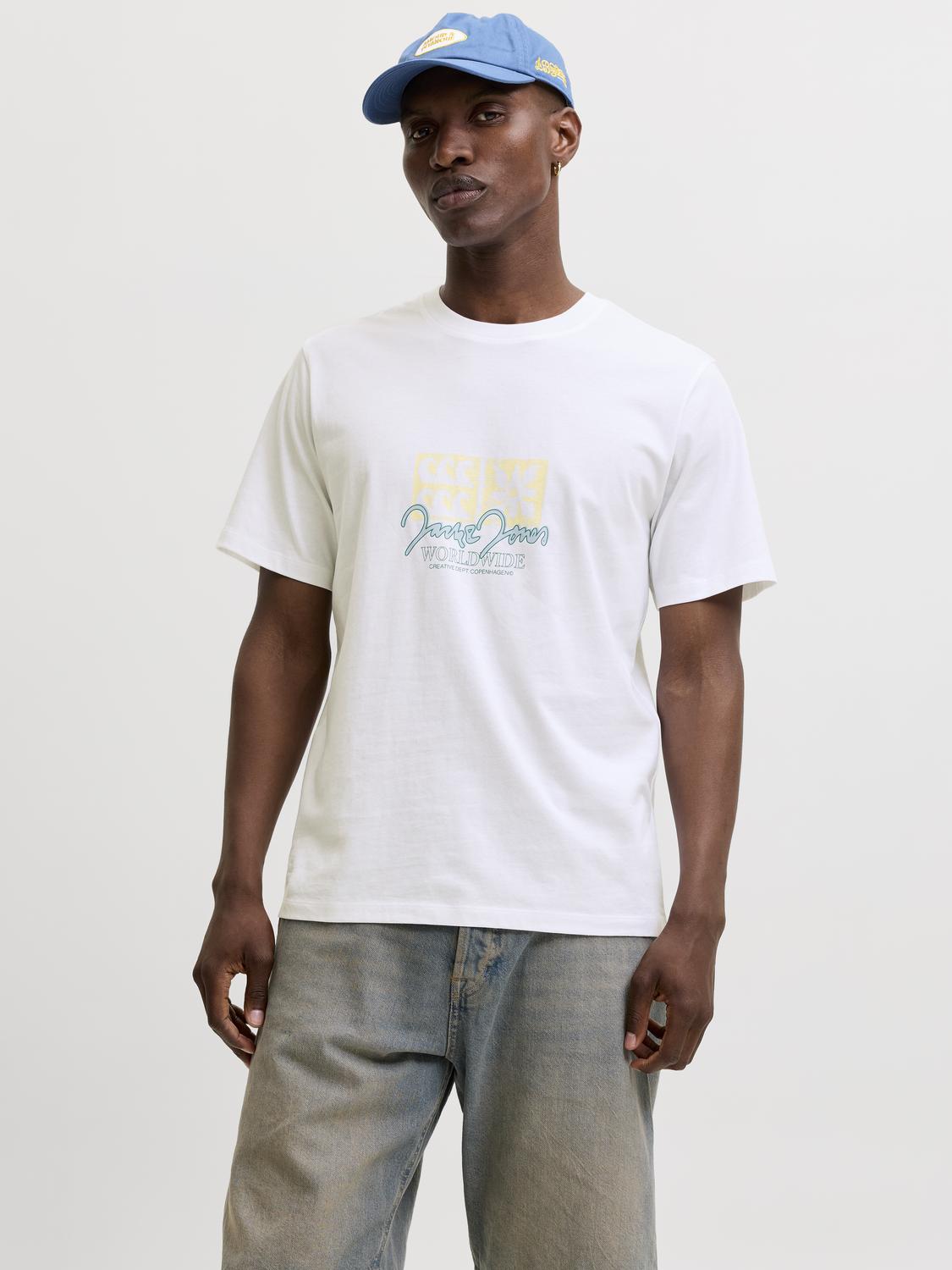 model_shot-front
