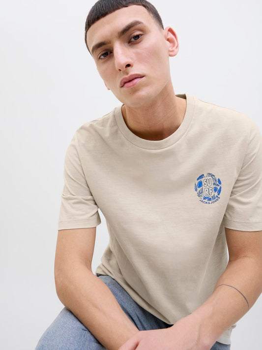 model_shot-creative