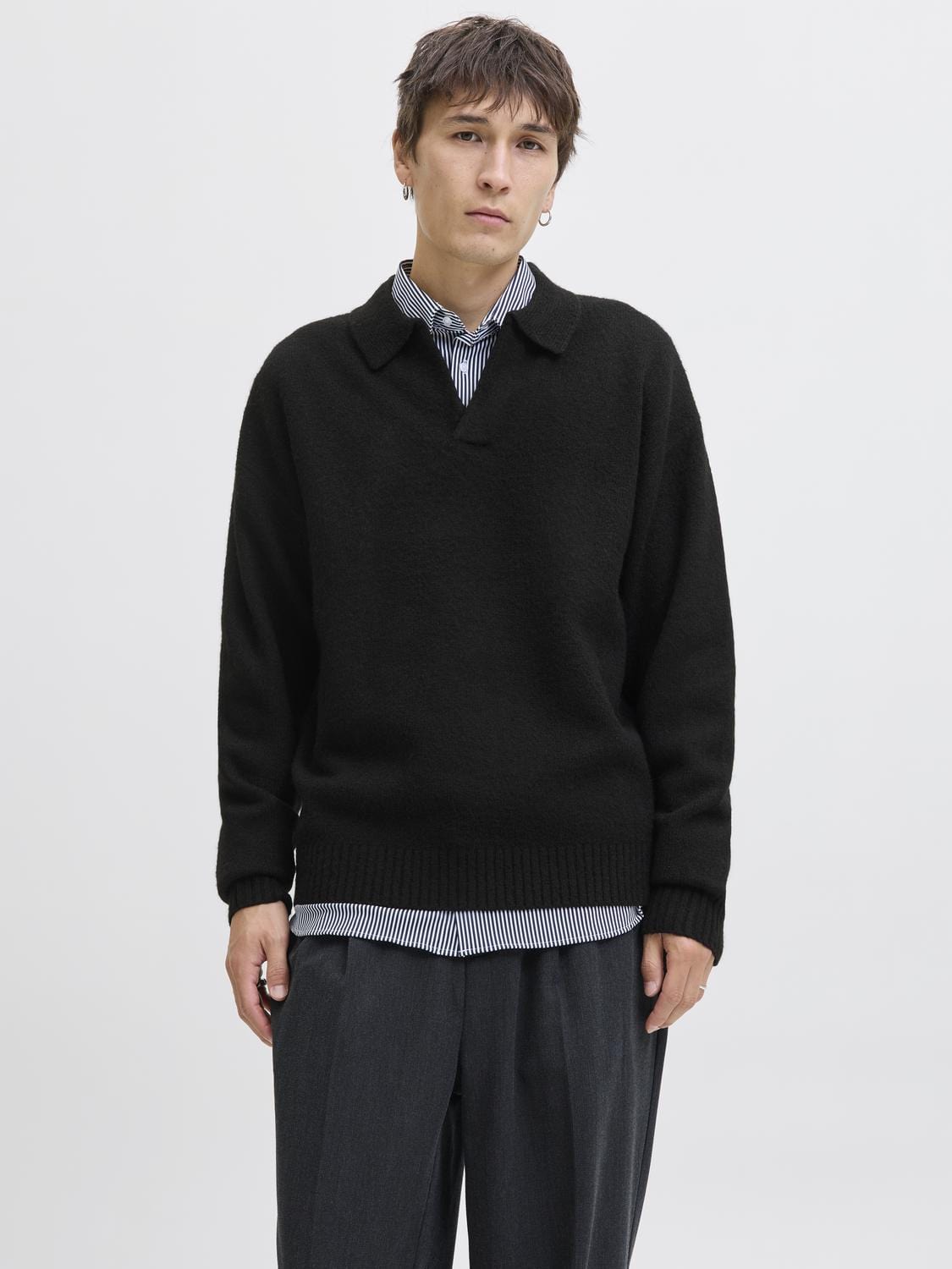 model_shot-front
