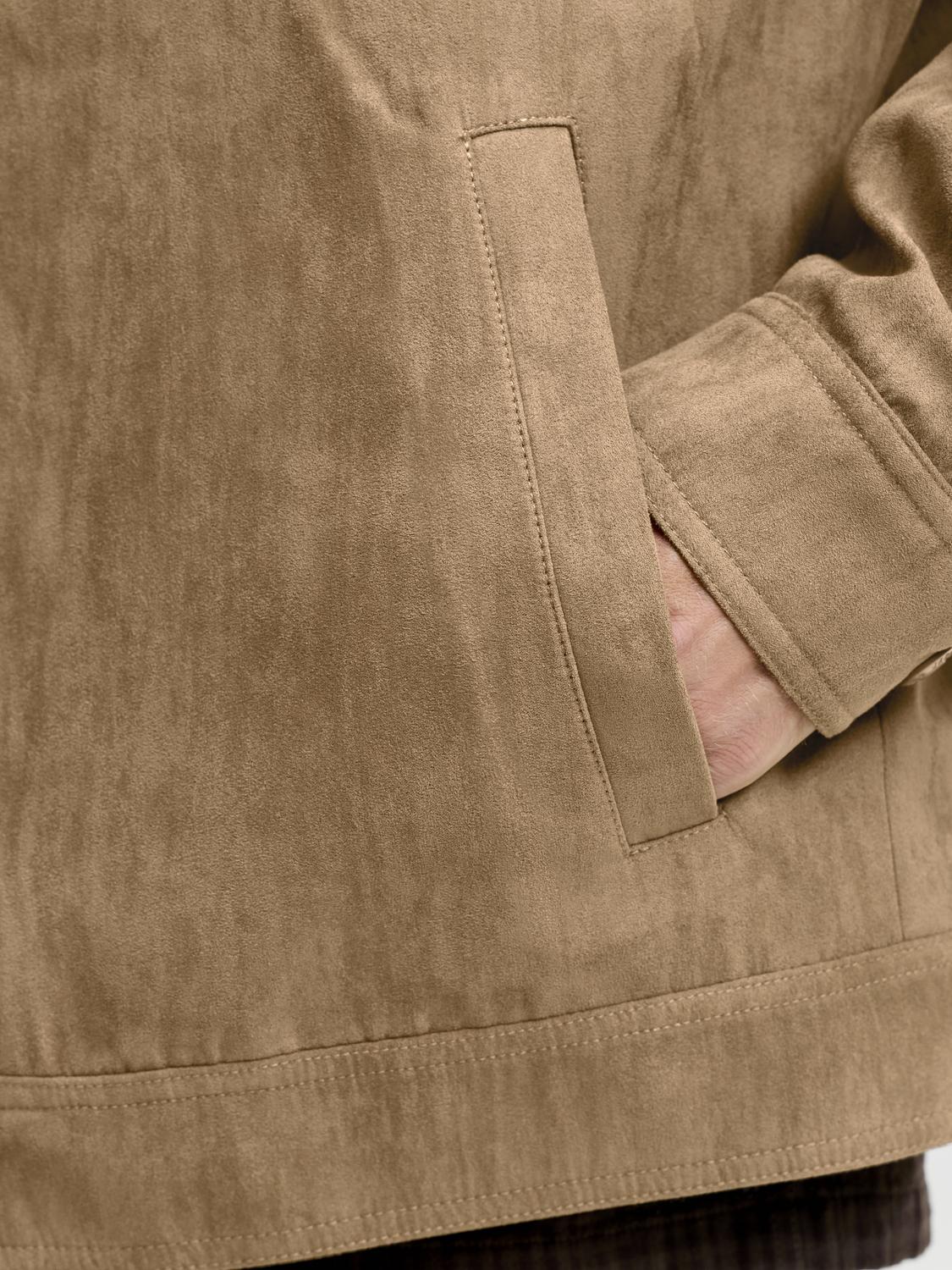 model_shot-detail