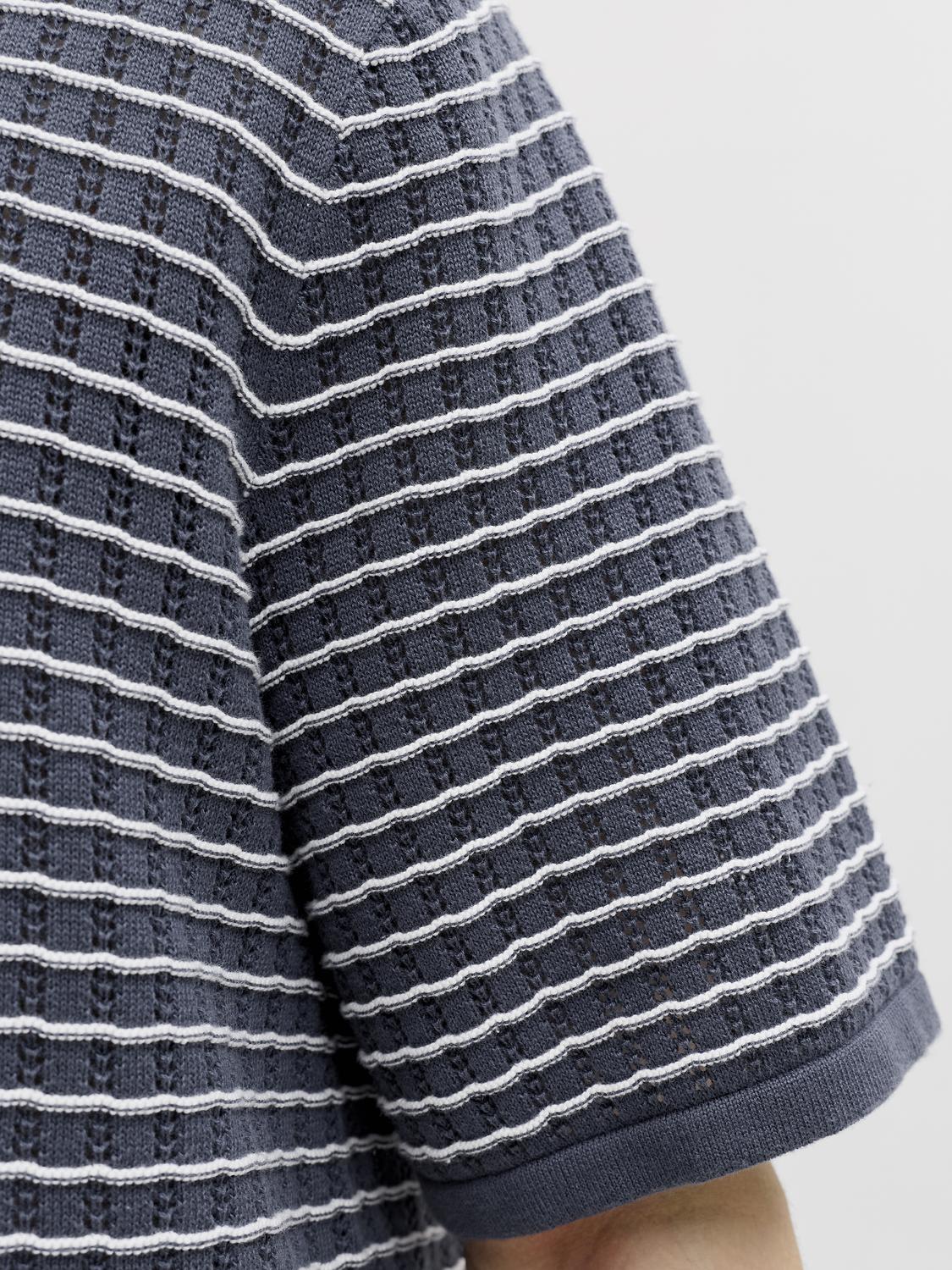 model_shot-detail