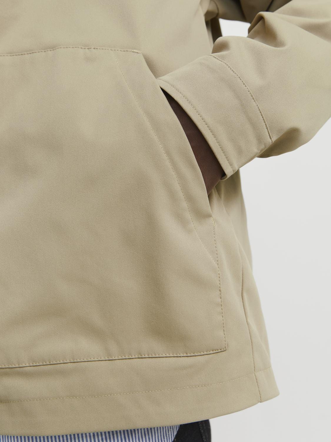 model_shot-detail