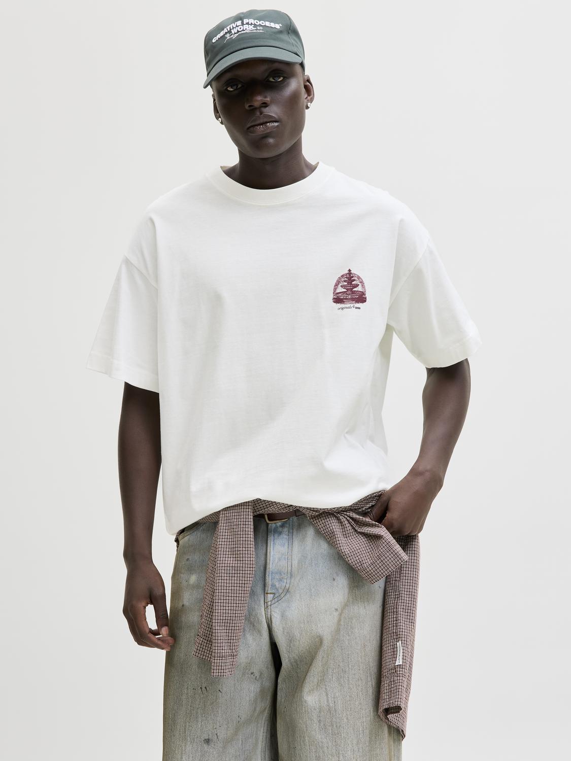 model_shot-front