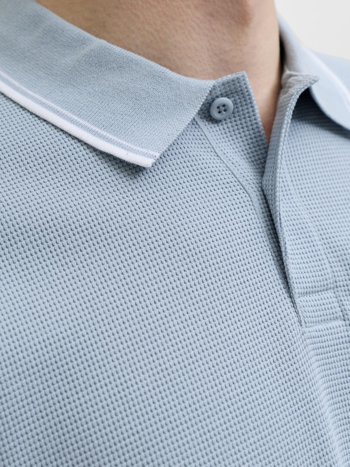 model_shot-detail