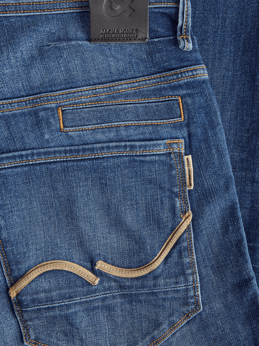 model_shot-detail