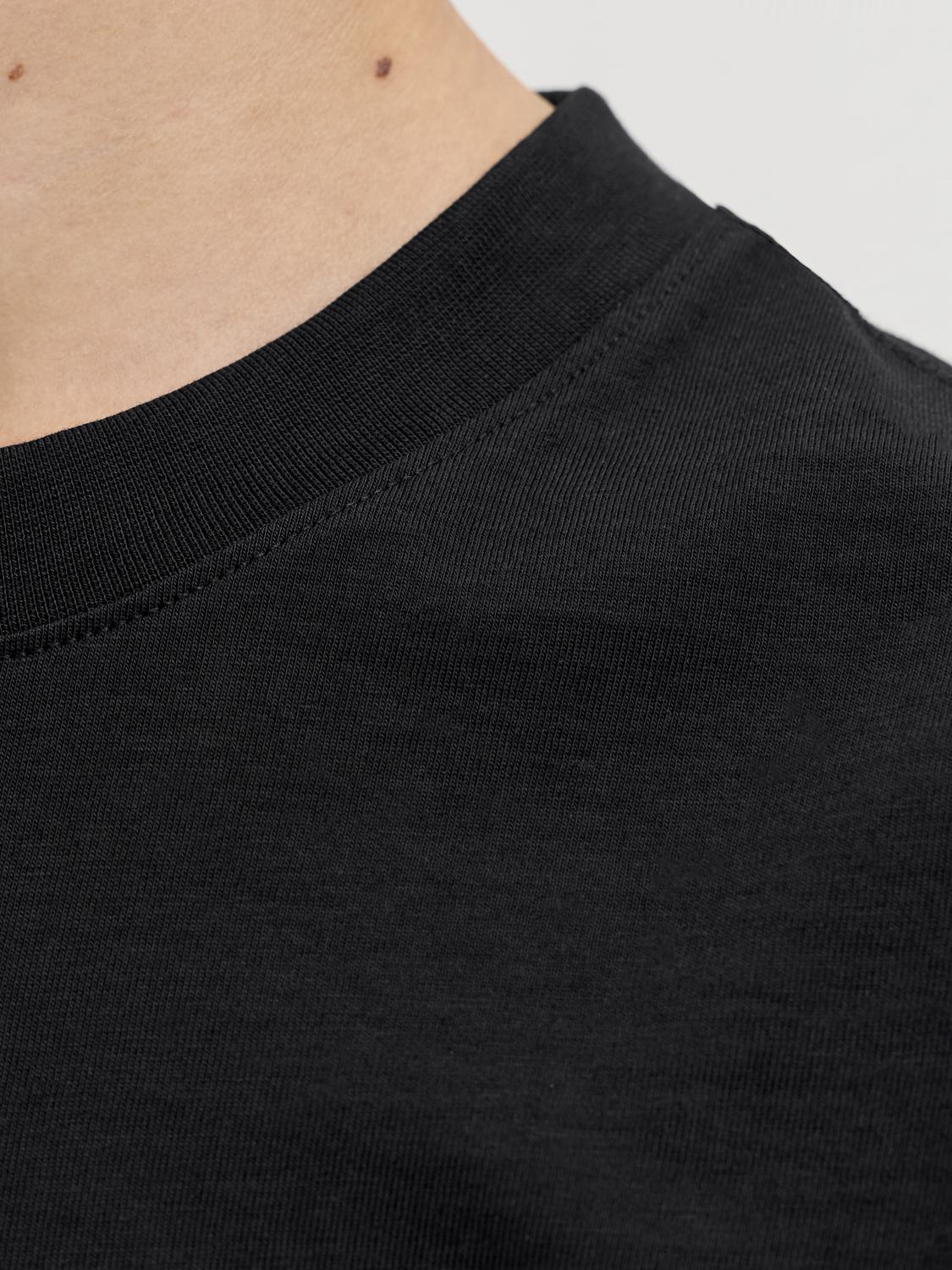 model_shot-detail