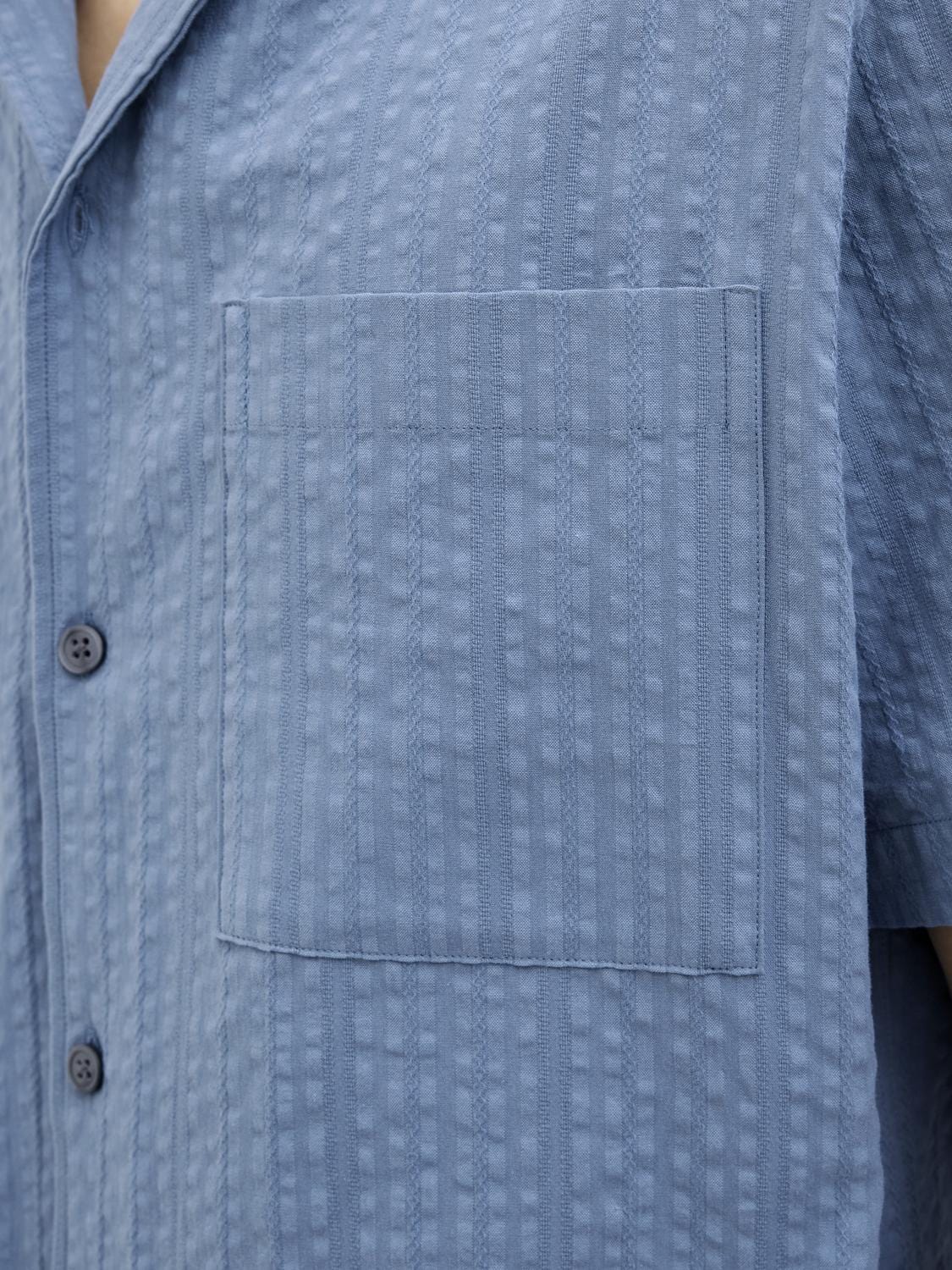 model_shot-detail
