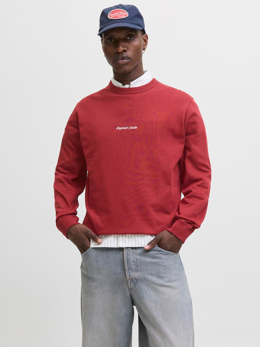 model_shot-front