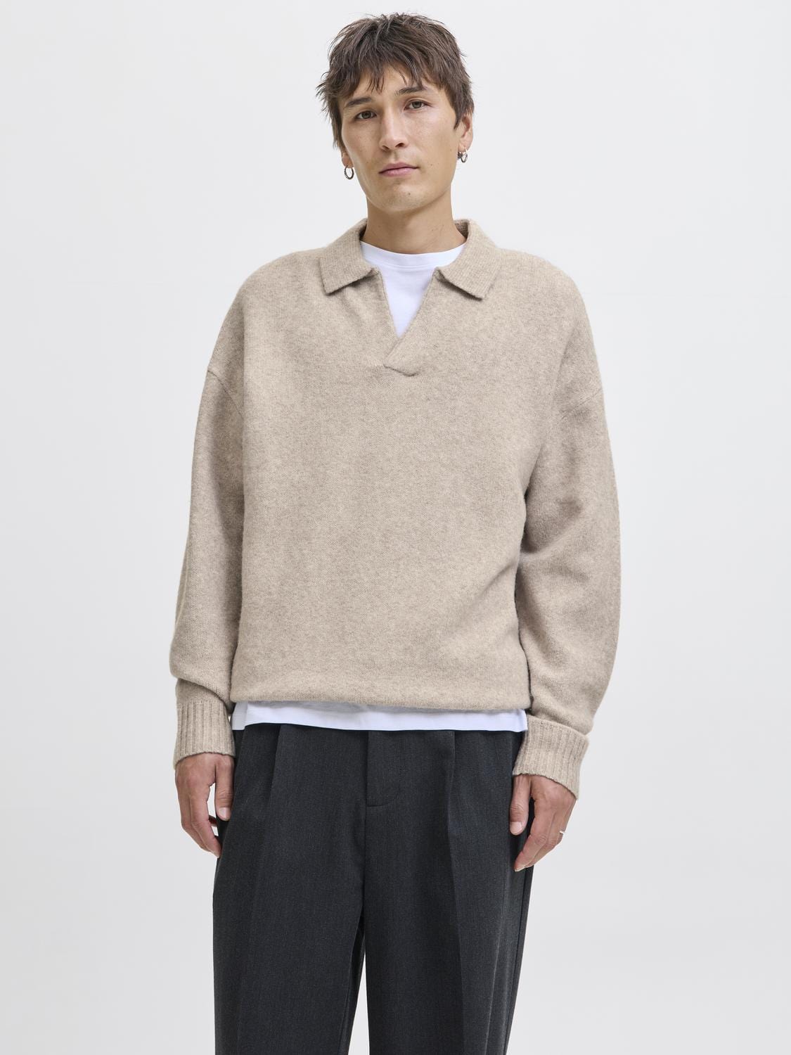 model_shot-front