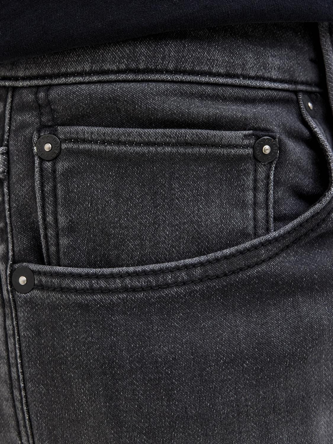 model_shot-detail