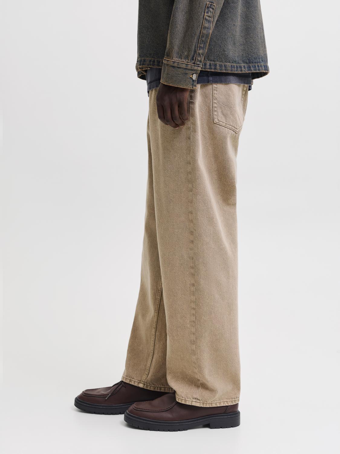 model_shot-detail