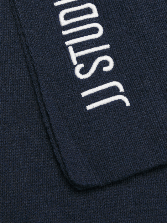 pack_shot-detail