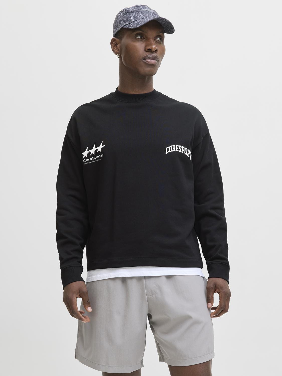 model_shot-front
