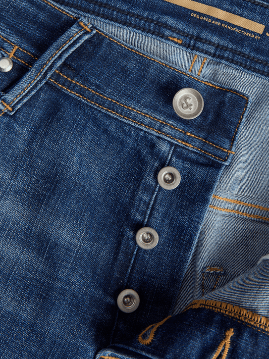 model_shot-detail