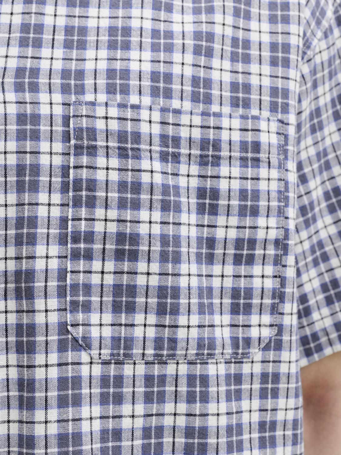 model_shot-detail