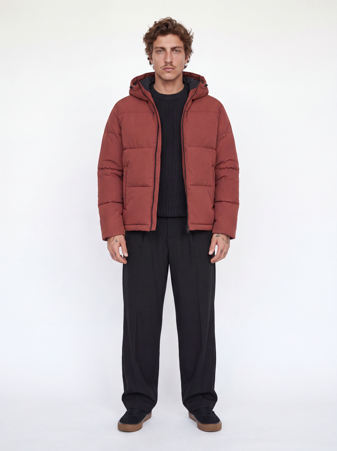 model_shot-front_full