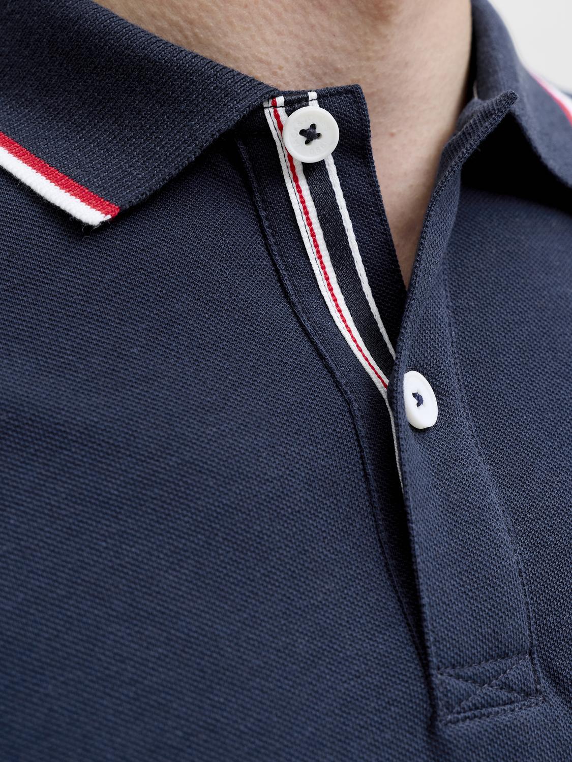 model_shot-detail