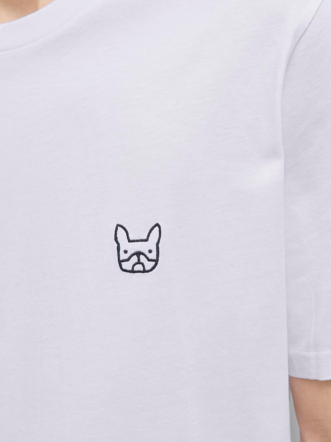 model_shot-detail