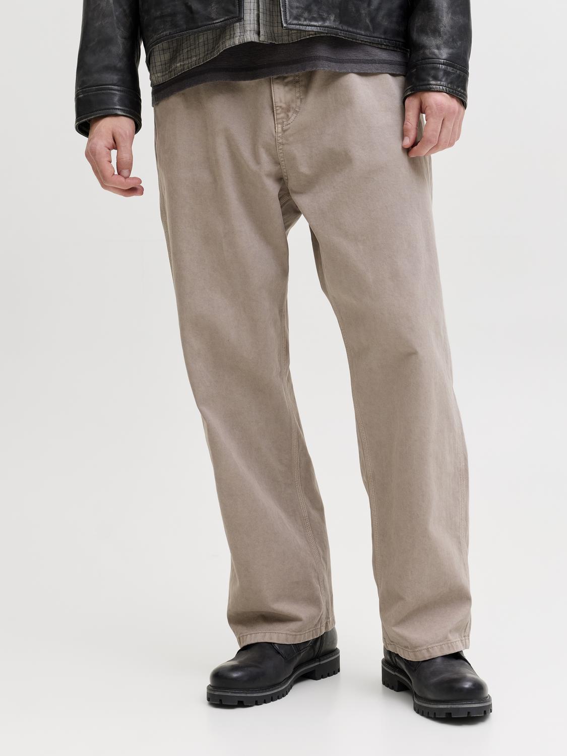 model_shot-front