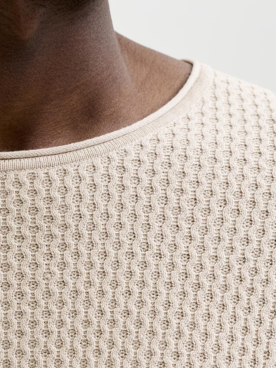 model_shot-detail