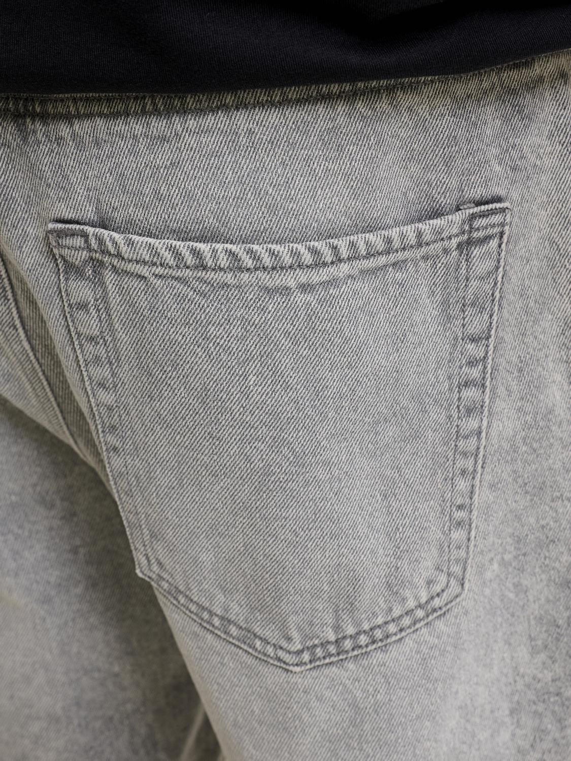 model_shot-detail