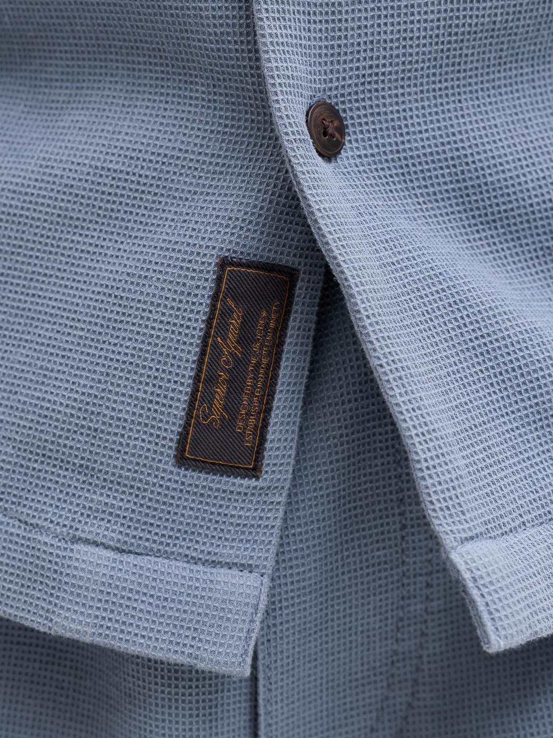 model_shot-detail