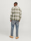 model_shot-back