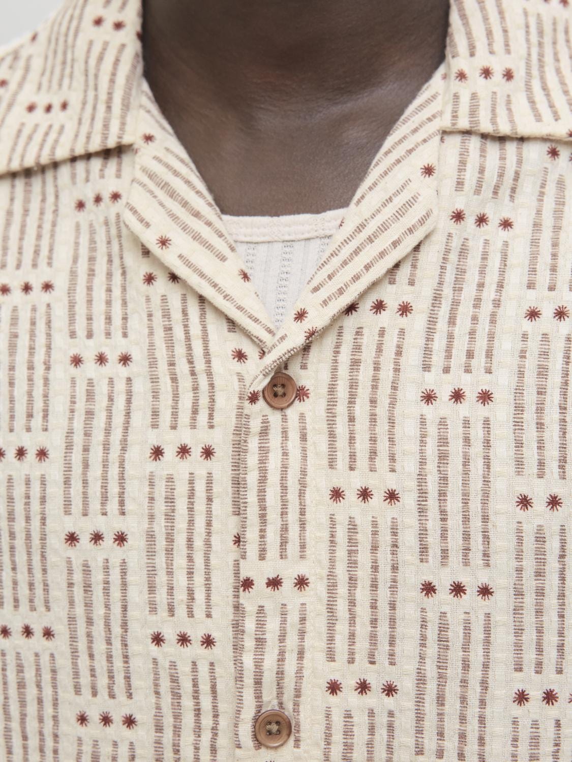 model_shot-detail