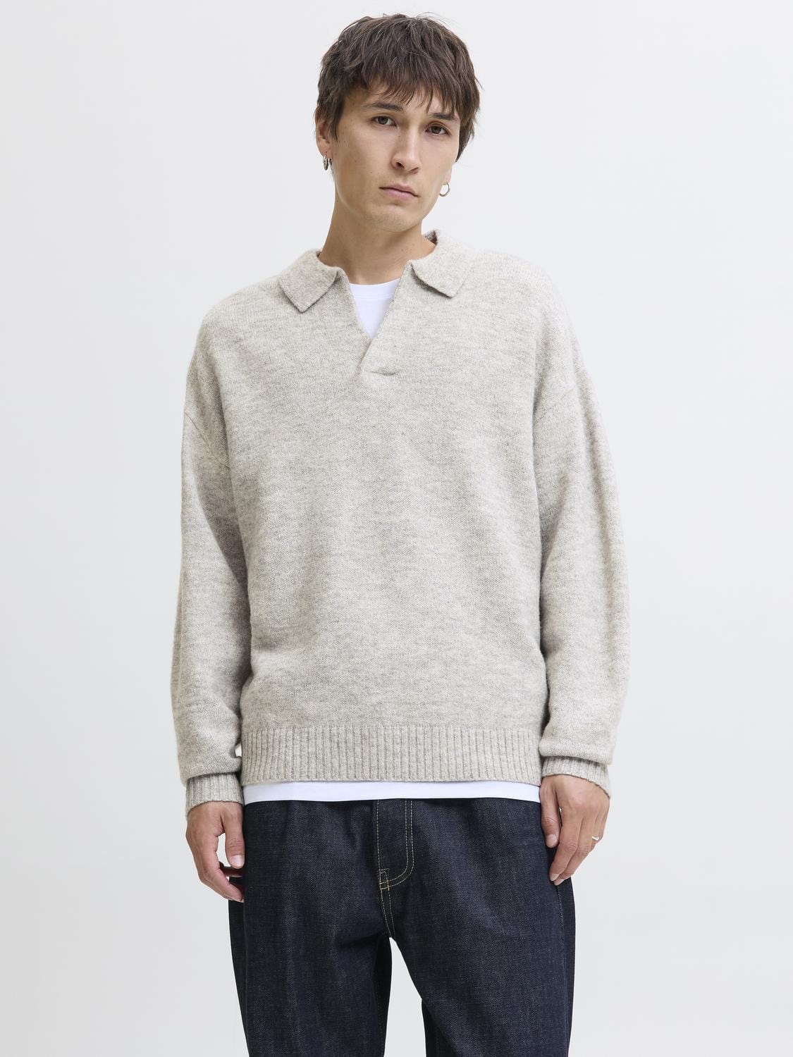model_shot-front