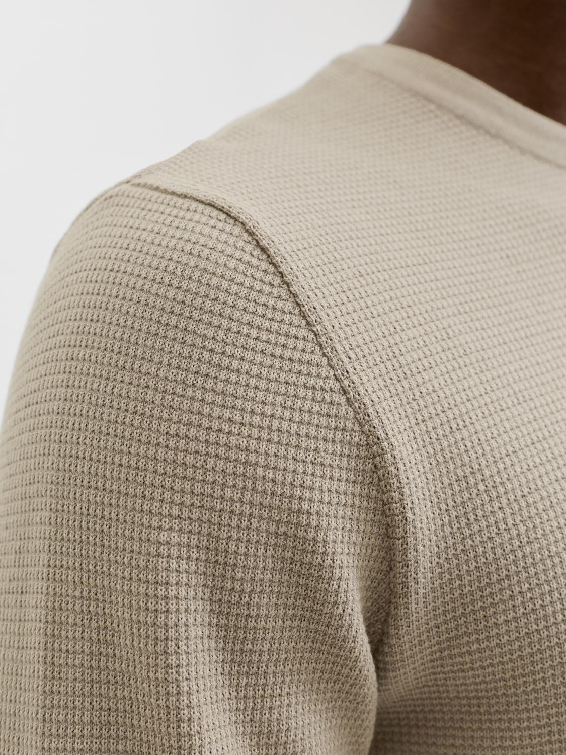 model_shot-detail