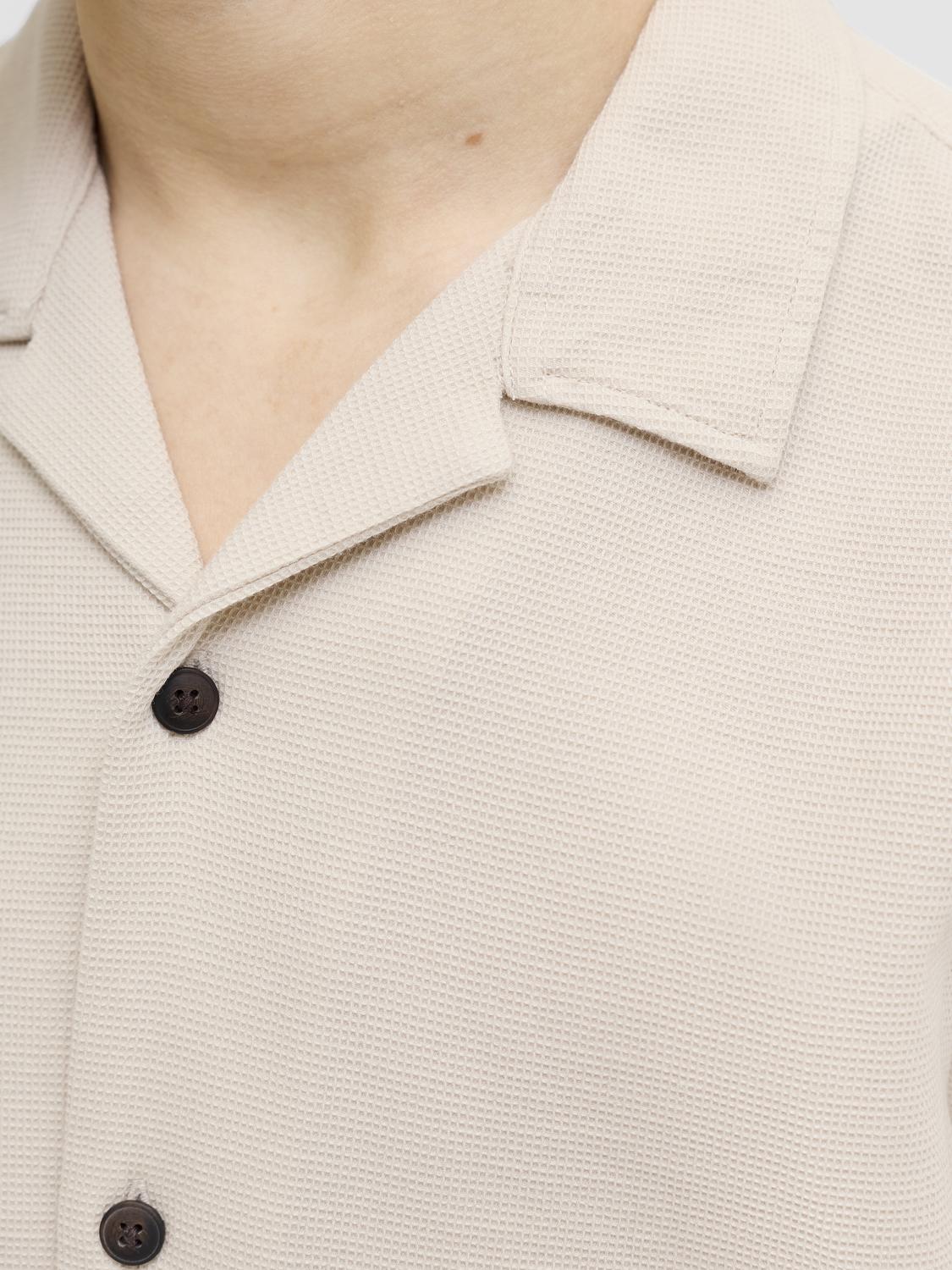 model_shot-detail