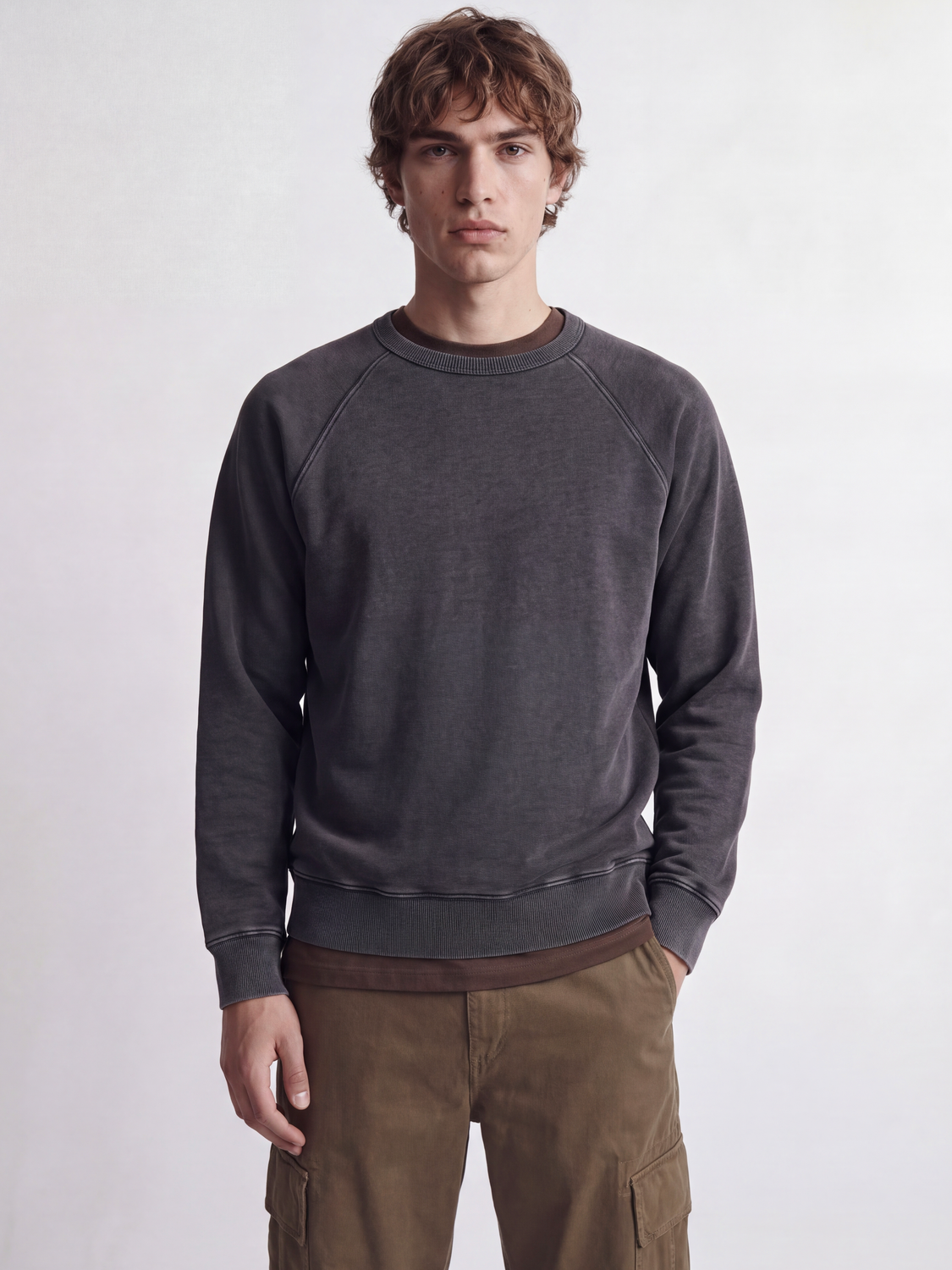 model_shot-front