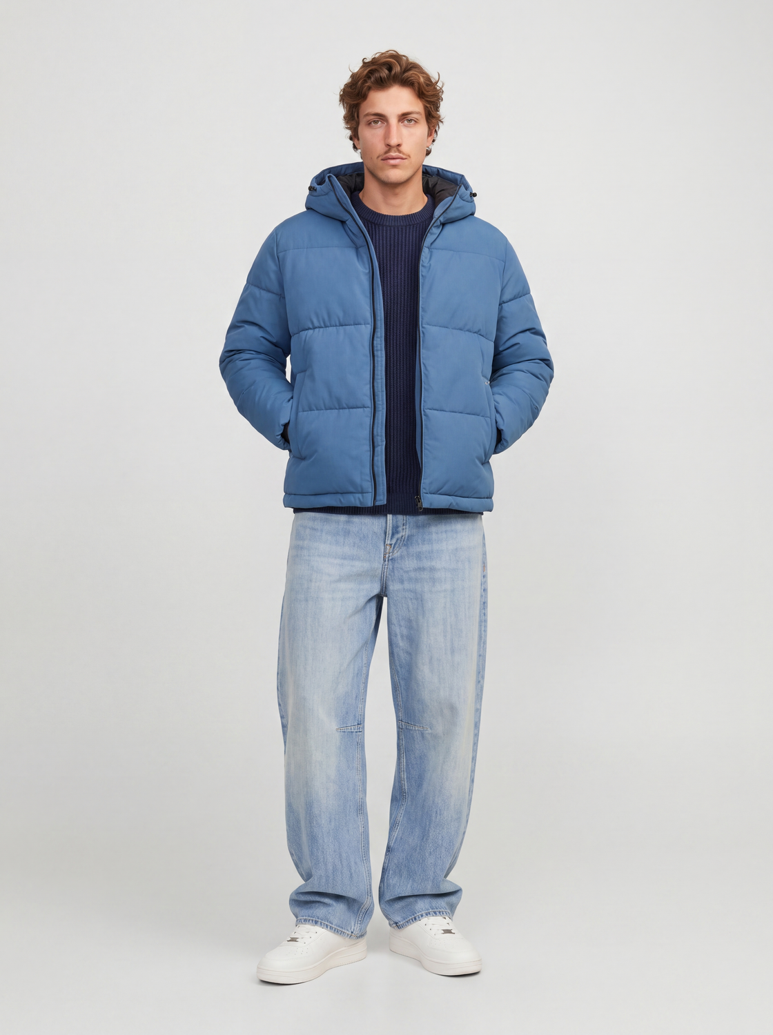 model_shot-front_full