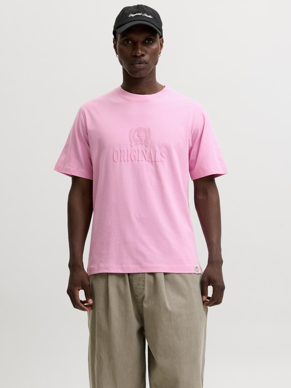 model_shot-front