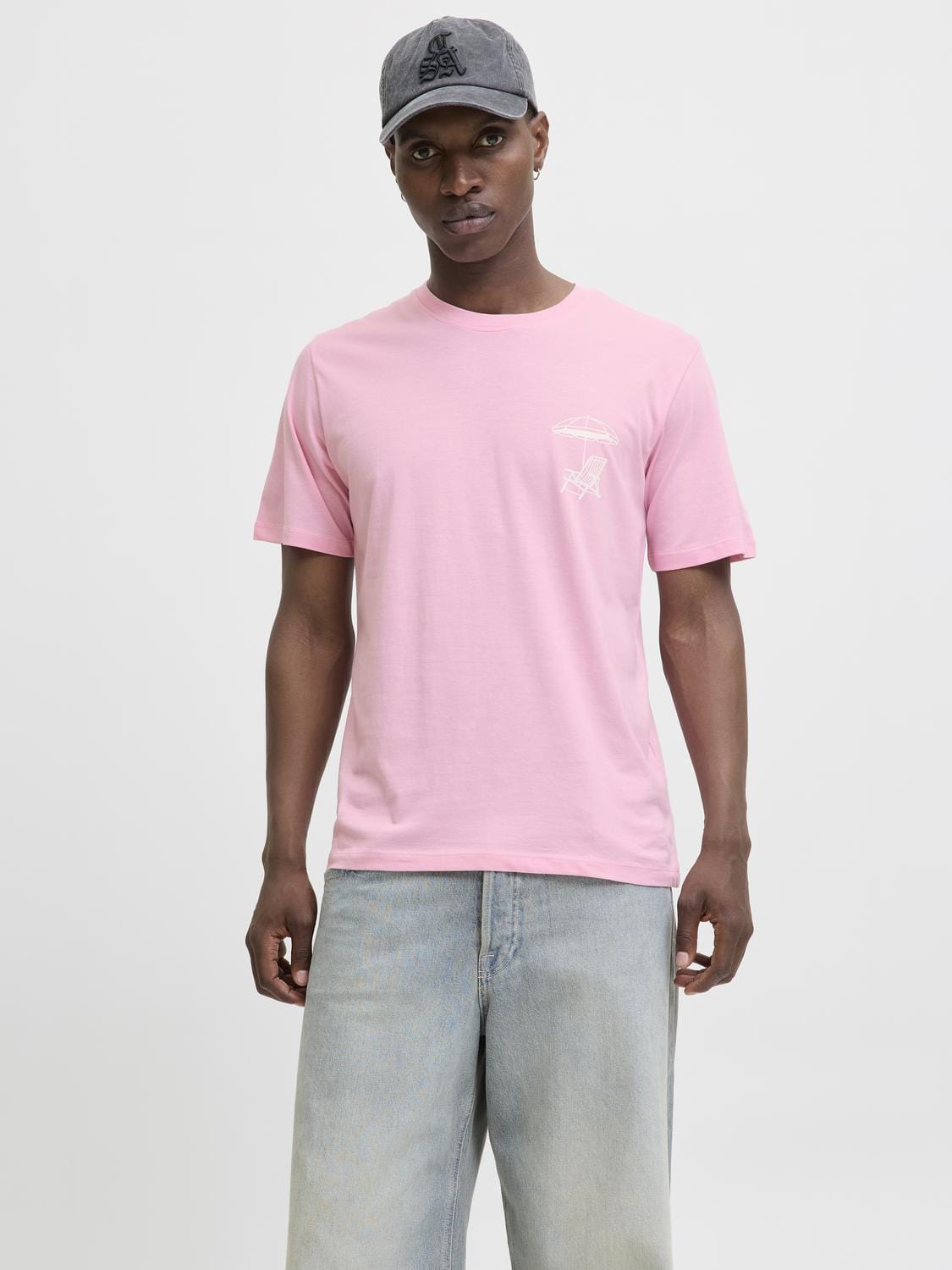 model_shot-front