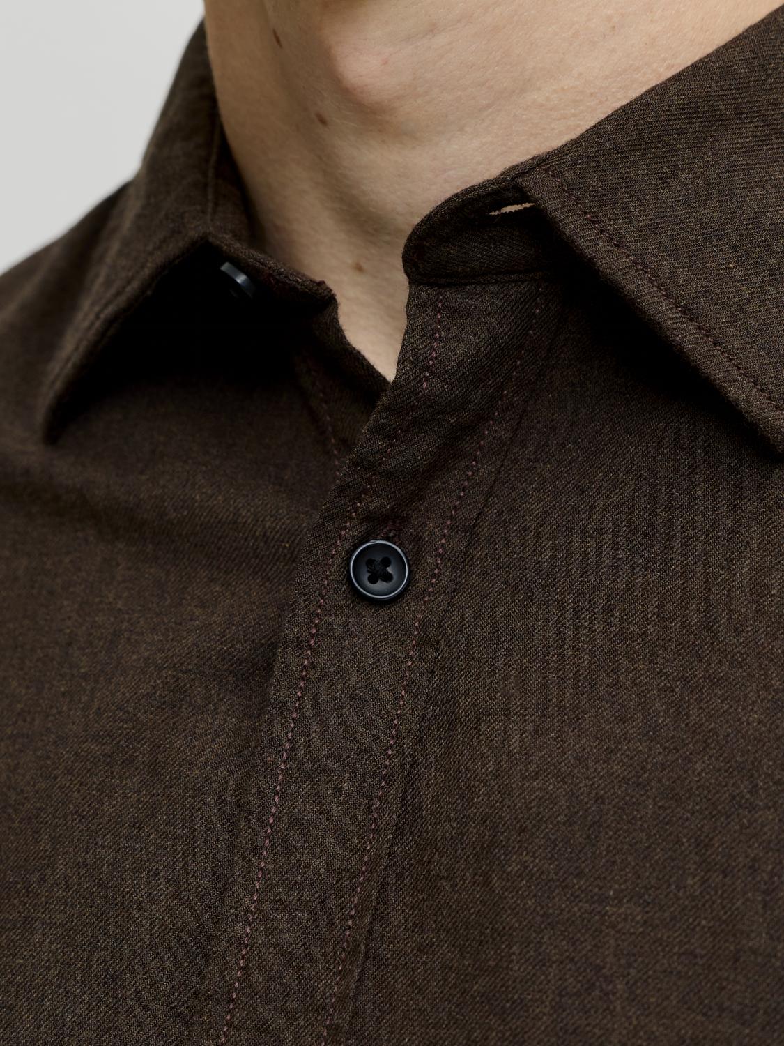model_shot-detail