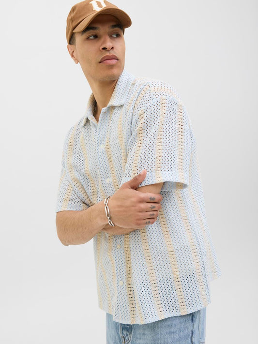 model_shot-creative