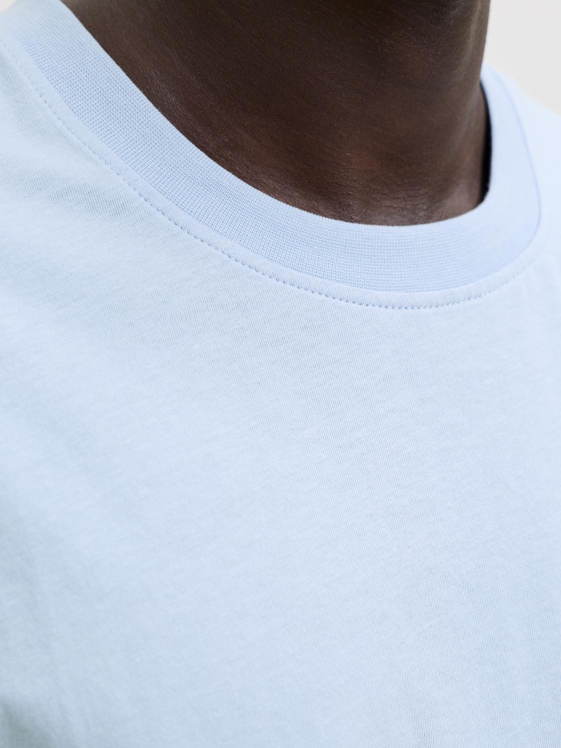 model_shot-detail