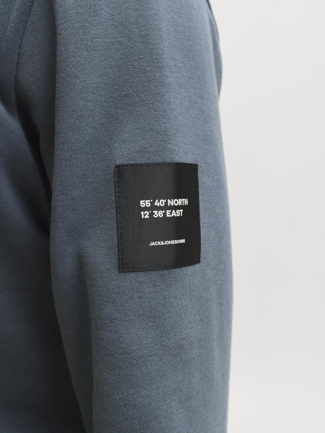 model_shot-detail