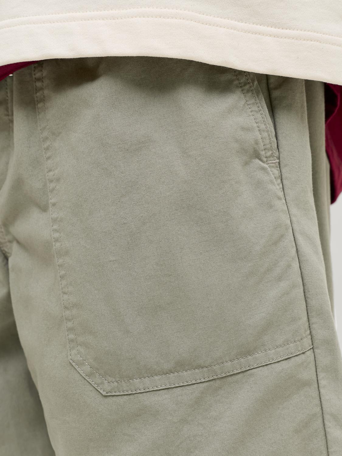 model_shot-detail