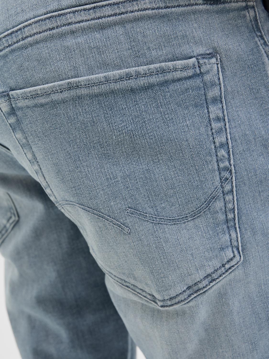 model_shot-detail